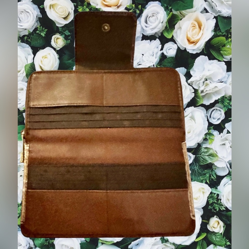 Fossil Brown & Gold Patterned Leather Zip Around Vintage Wallet - Picture 9 of 13